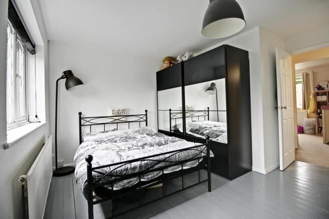 Bedroom 1 (Double)