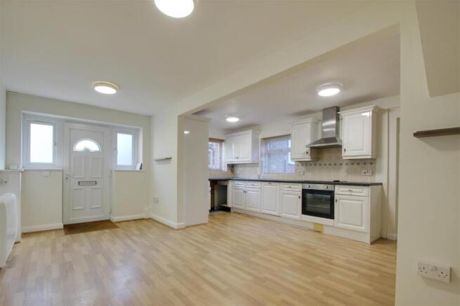 Open Plan Lounge Kitchen