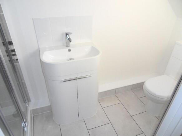 EN-SUITE 1