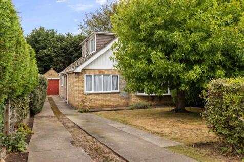 Chiltern Drive, Waltham, Grimsby, DN37