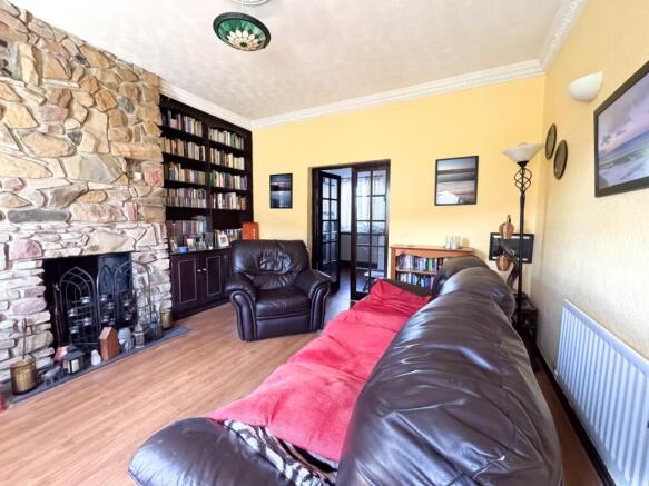 2 bed Terraced for sale Image 4