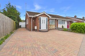 1, St James Close, Queensfield, Swindon SN2 7ST