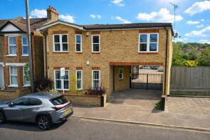 1, Ravens Gate Mews, Bromley BR2 0BY