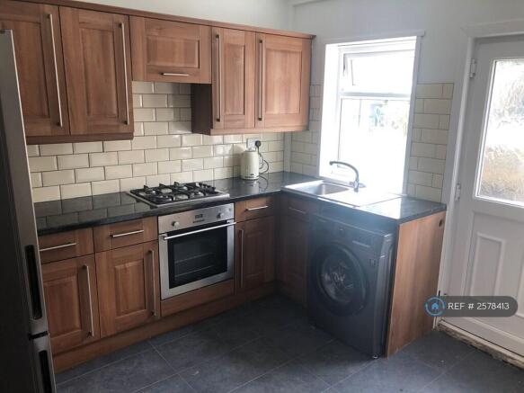 3 bed Terraced to rent Image 12