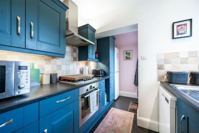 Kitchen-2.jpg