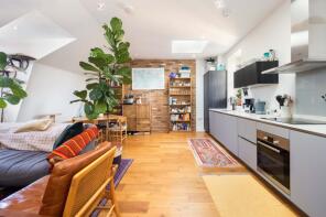 Flat 4, 14, Brett Road, Hackney, London E8 1JP