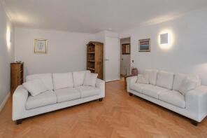 Flat 44, 200 Marathon House, Marylebone Road, London NW1 5PW