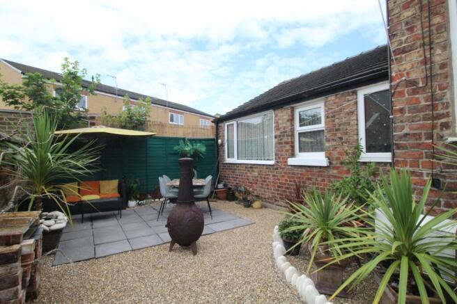 2 bed Apartment for sale Image 8