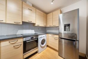 Flat 10, Pipers House, Collington Street, London SE10 9LU