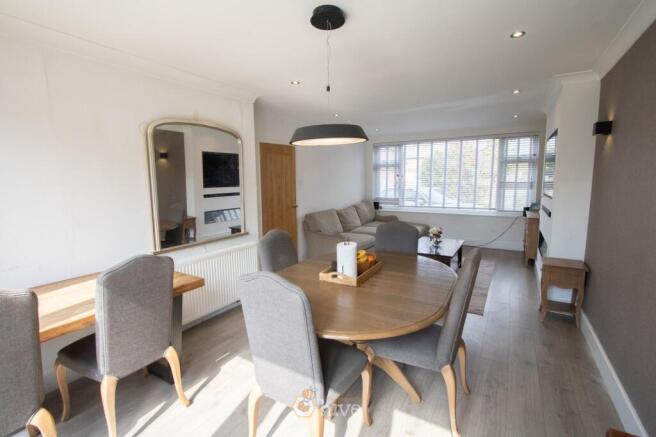 3 bed Detached for sale Image 4
