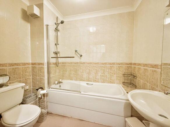 Photo 13