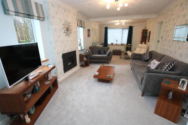 large living room.JPG