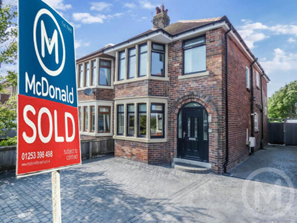8 hawthorne - SOLD