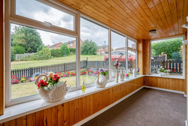 3 bed Semi-Detached for sale Image 8