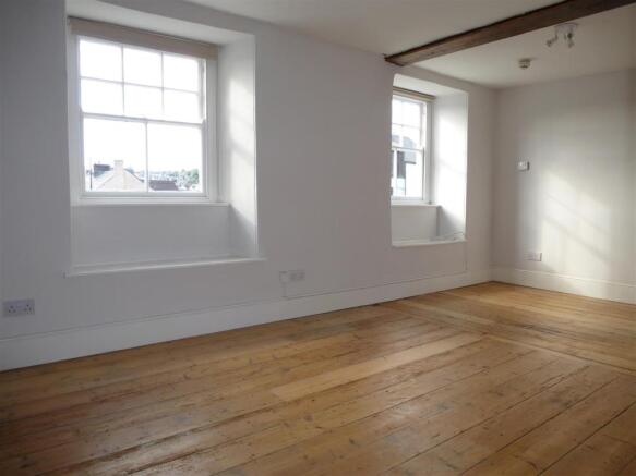 Living Room.JPG