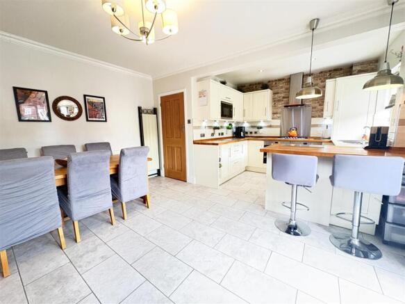Open Plan Kitchen/Diner