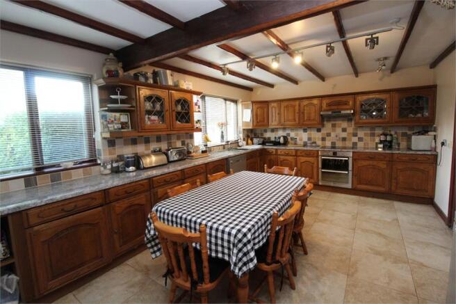 Dining Kitchen
