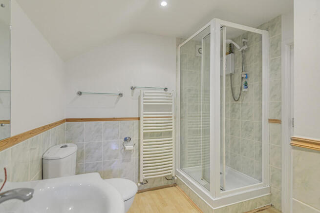 Ensuite Bathroom