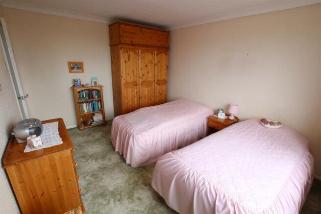Bedroom 2 pic 2.JPG