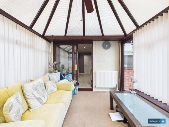 2 bed Bungalow for sale Image 11