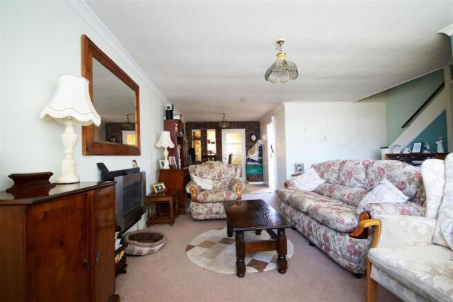 Lounge / Dining Room
