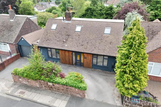 Aerial Front Elevation & Driveway