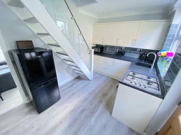 Kitchen (1).jpeg