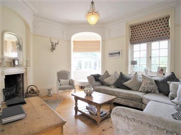 Elegant sitting room