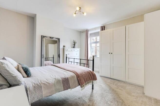 2 bed Terraced for sale Image 7