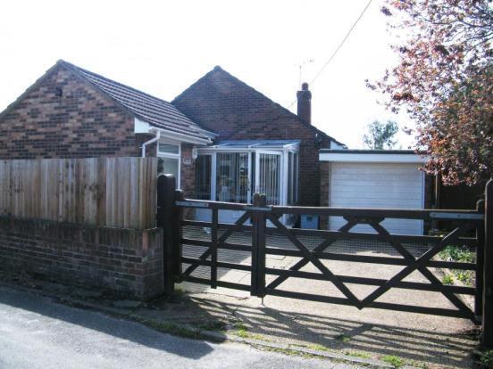 Garage & Driveway
