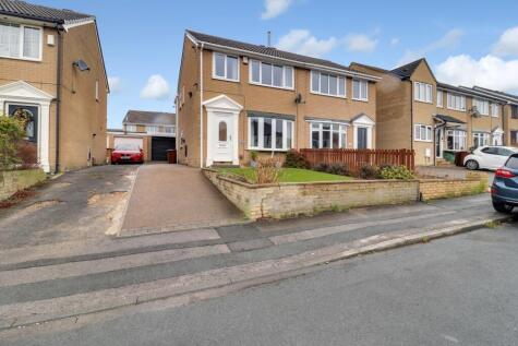 Hirstlands Drive, Ossett, West Yorkshire, WF5