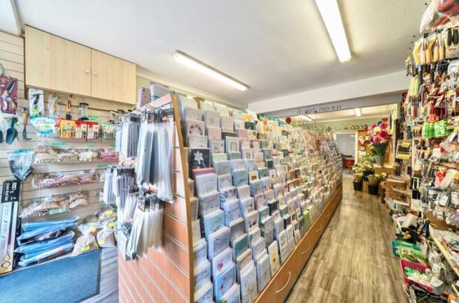 1332373-6-6895eaa55e4df