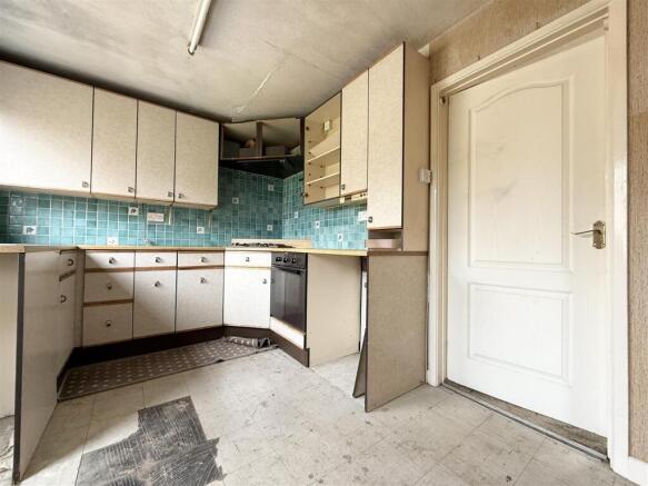 Carlton Avenue, Narborough, Leicester photo 4