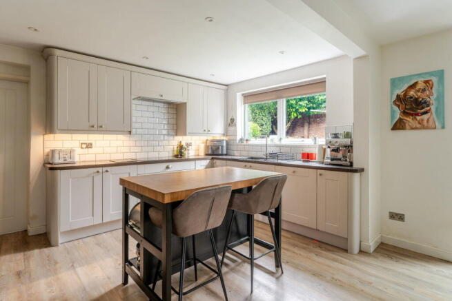 Houlgate Way, Axbridge photo 4