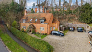 Harewood House, Henley Road, Marlow SL7 2DF