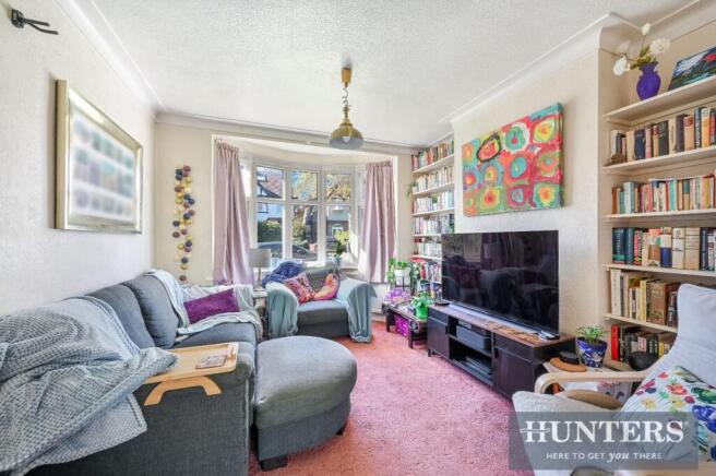 LYNCROFT GARDENS, 3.jpg