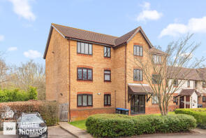 4, Kingsdale Court, Lamplighters Close, Waltham Abbey EN9 3AZ