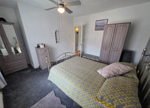 2 bed Terraced for sale Image 10