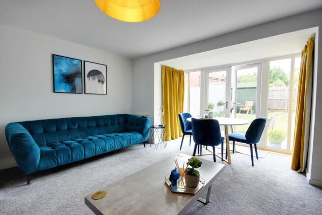 4 bed Terraced for sale Image 2