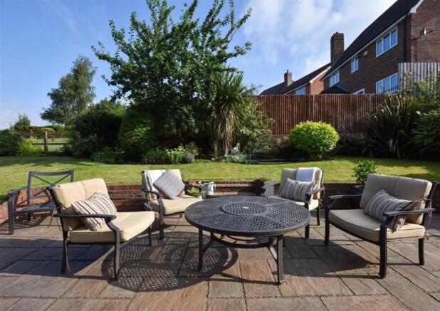 22 Kinver Drive_007.jpg