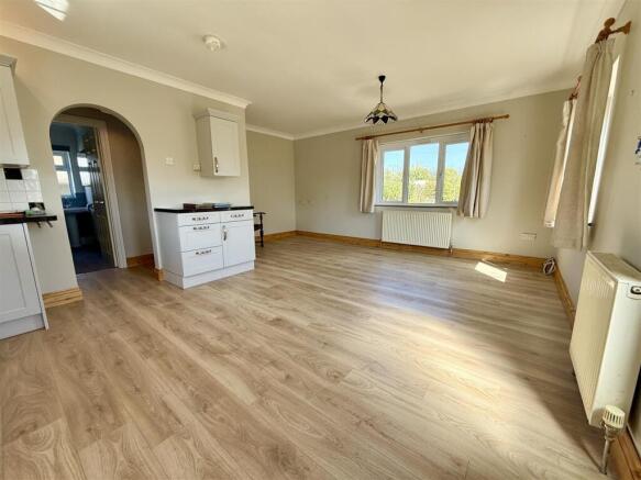 open plan kitchen dining living