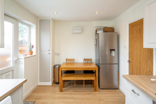 Kitchen Diner 2