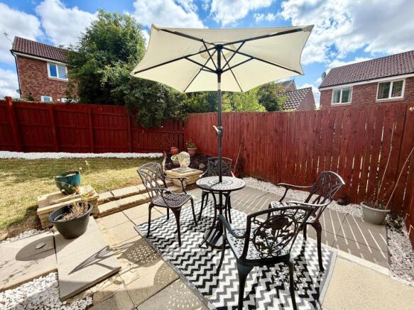 3 bed Semi-Detached for sale Image 3