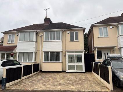 Kingstanding Road, Kingstanding, Birmingham, B44 8AX