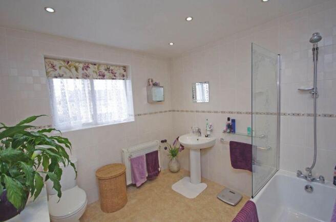 Bedroom 1 En-Suite