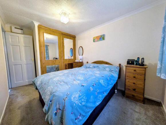 3 bed Detached for sale Image 9