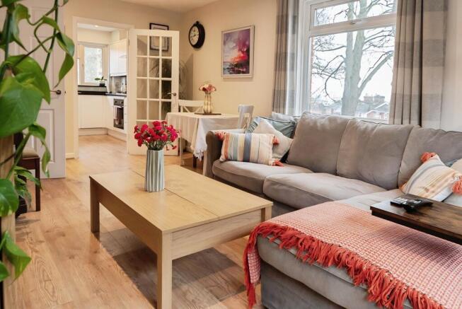 Lounge Dining Room