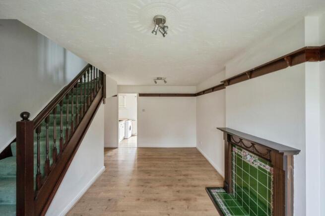 2 bed Semi-Detached for sale Image 8