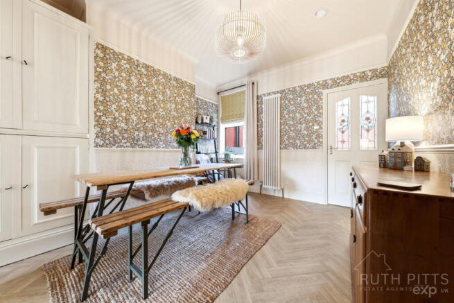3 bed Terraced for sale Image 8