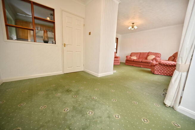 3 bed Detached Bungalow for sale Image 5